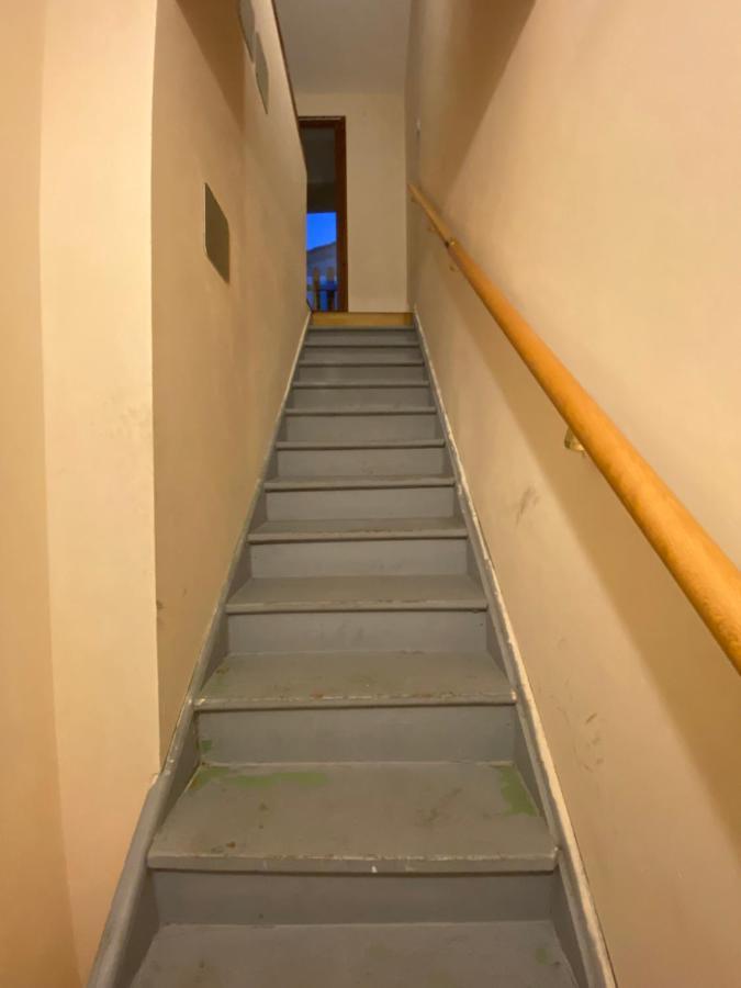 Muret T2 Etage Экстерьер фото